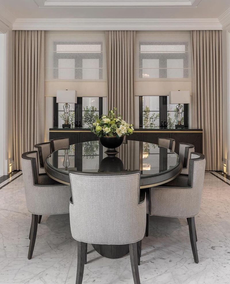 Use layered textiles in dining areas