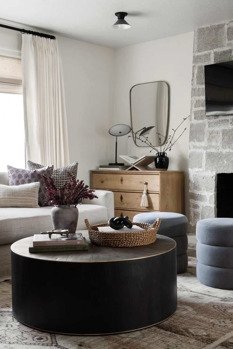 Lets statement pieces shine