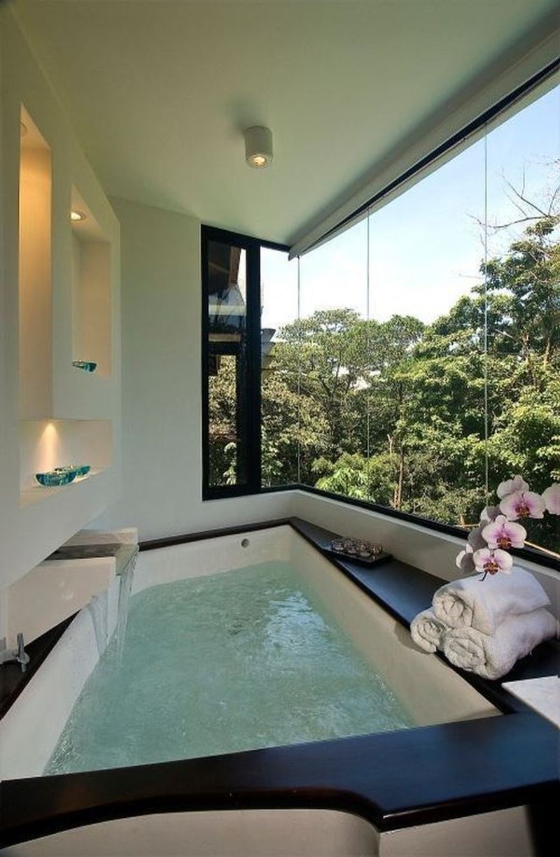 Oversized Spa Tubs