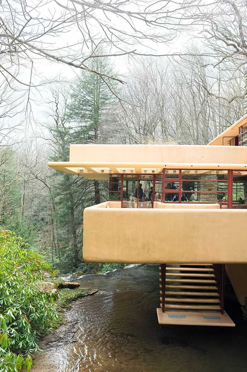 Fallingwater's Glass Extension