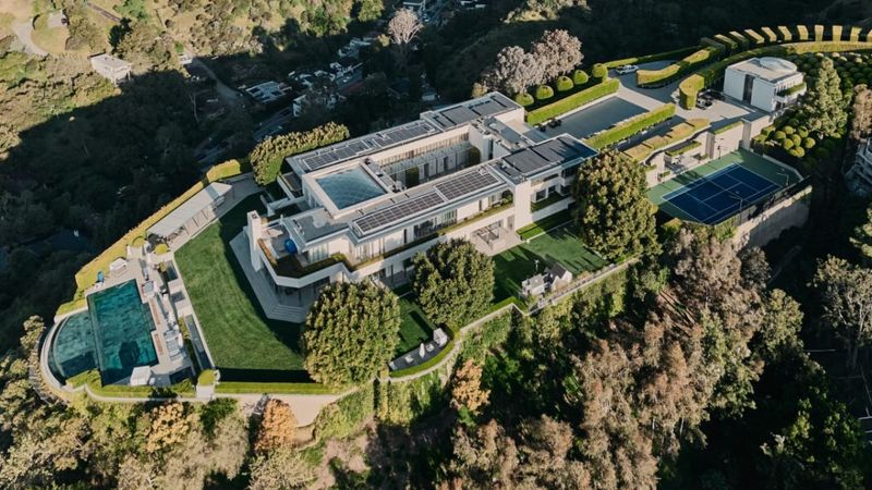 Pritzker Estate (Beverly Crest, Los Angeles, CA)