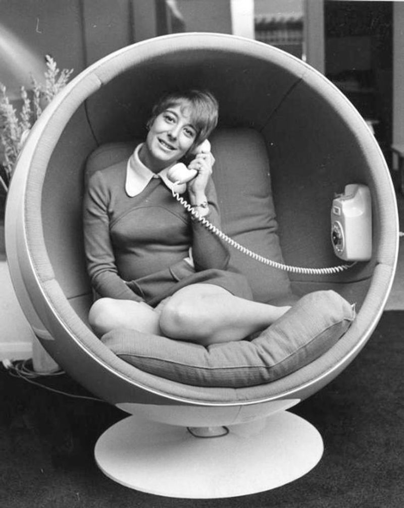 Egg Chair Enclaves