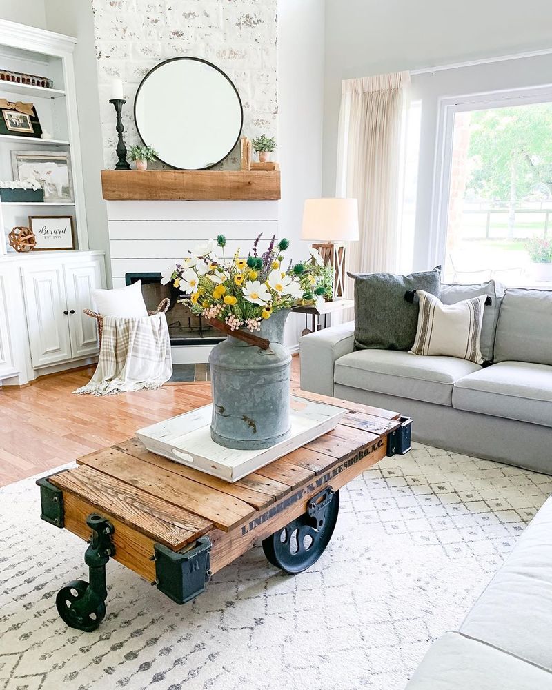 Unique Accent Tables