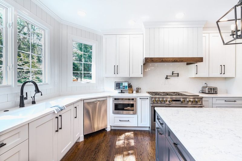 Update Kitchen Appliances Thoughtfully