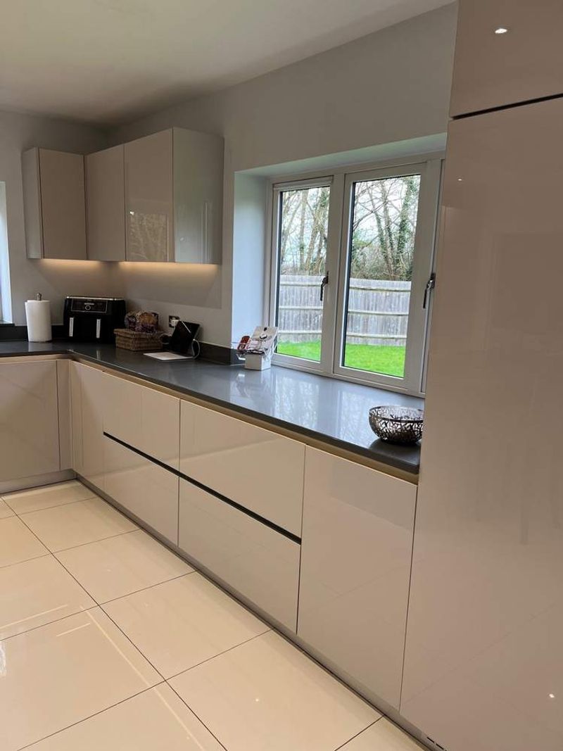 Sleek High-Gloss Modern Look