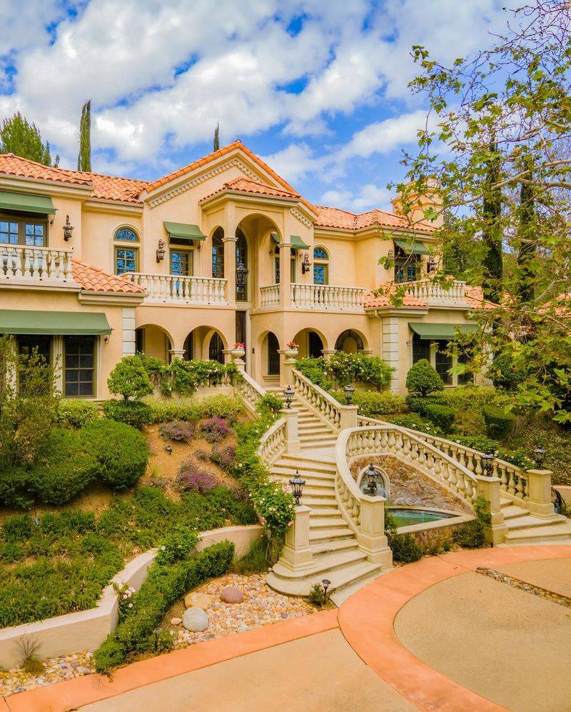 Mandalay Mansion, Los Angeles, California