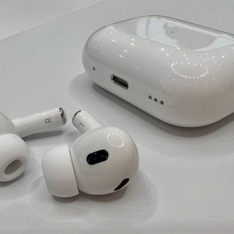 Apple AirPods Pro (2nd Gen)