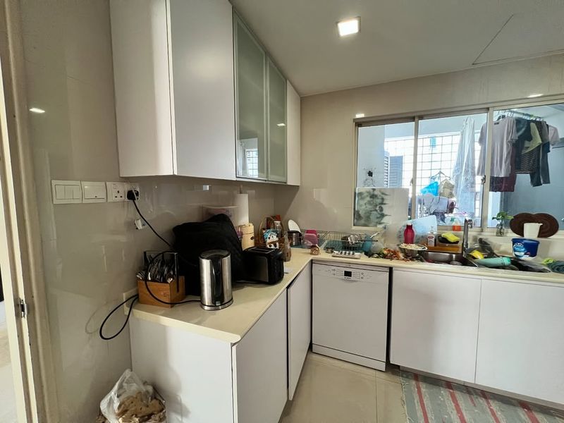 Homes With Outdated Technology