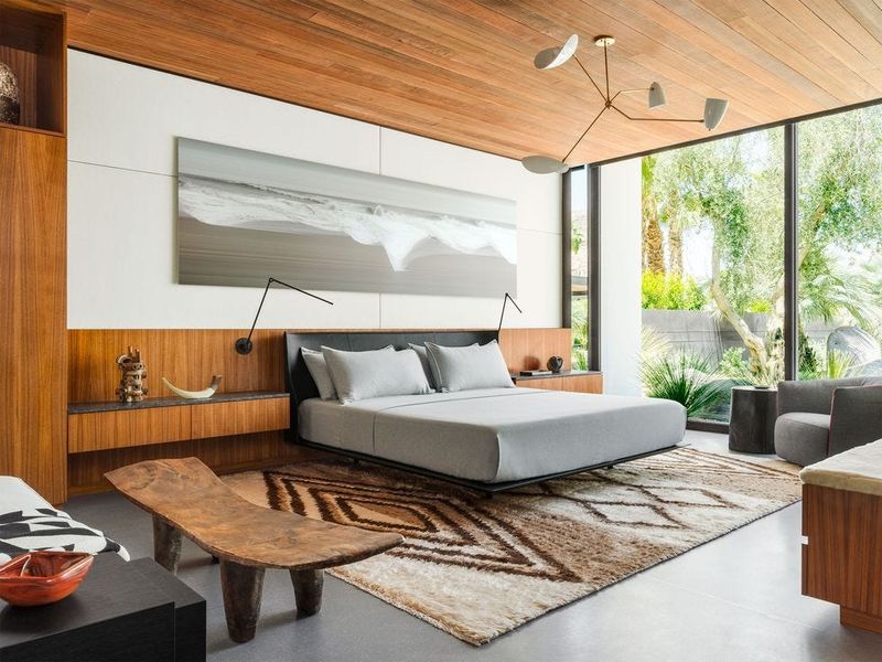 Embrace Minimalist Decor