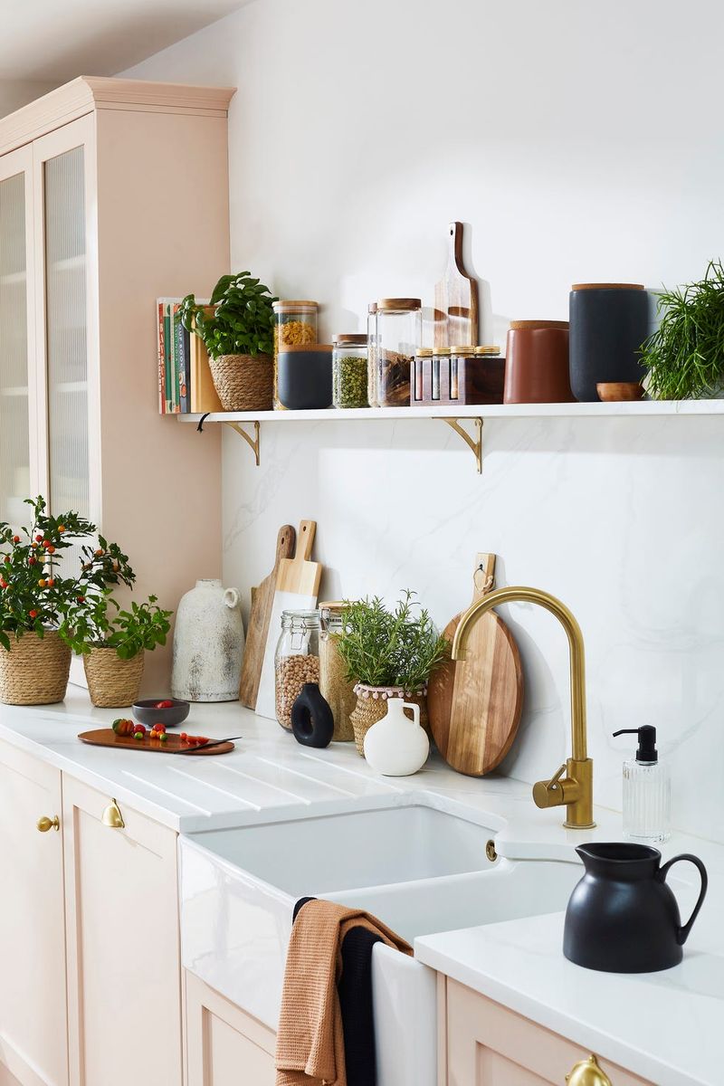 Limit Decor to Avoid Clutter