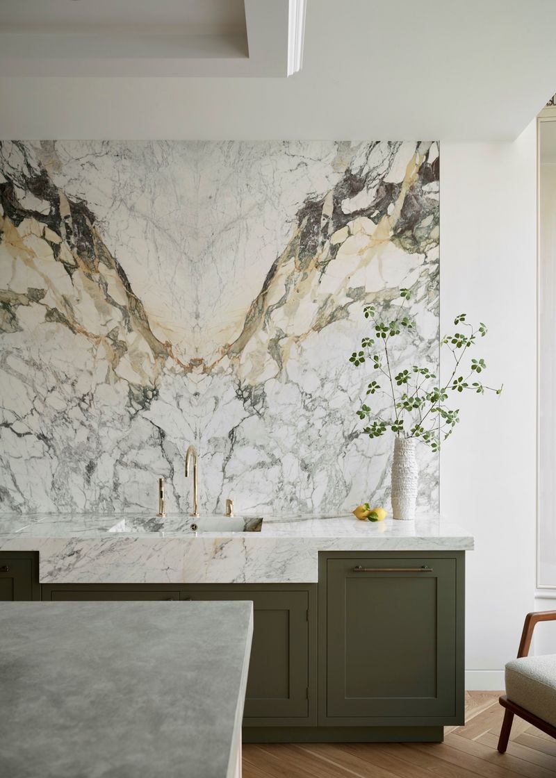 Bookmatched Stone Backsplashes