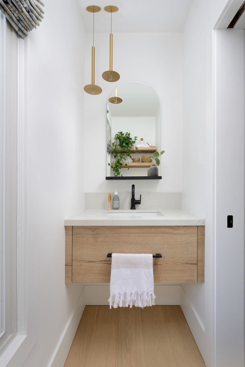 Floating Vanity Illusion