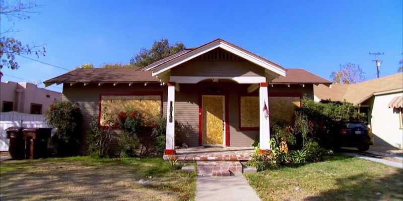 The ‘Flip Or Flop’ Money Pit