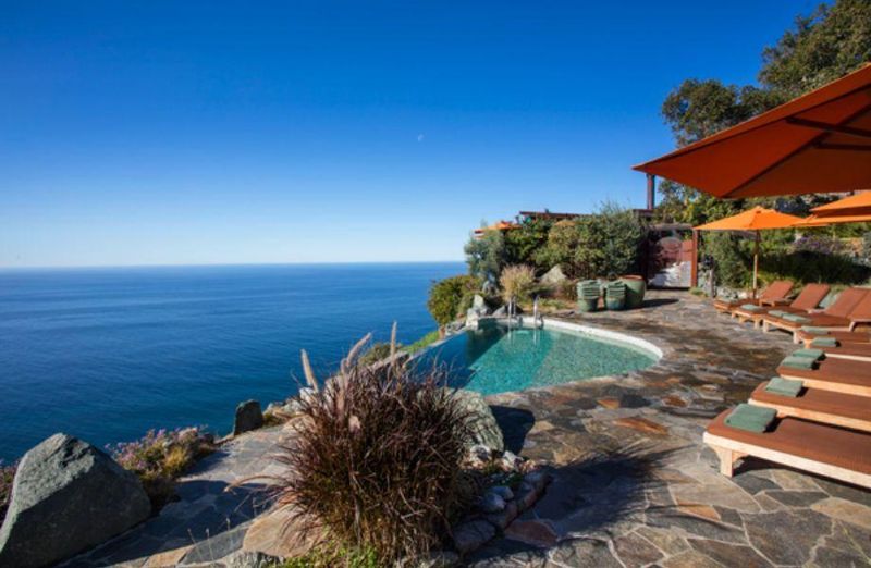 Post Ranch Inn Cliffside Pool, Big Sur, California