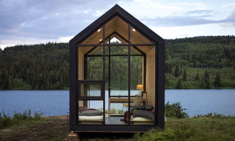 Drop Structures Mono Cabin