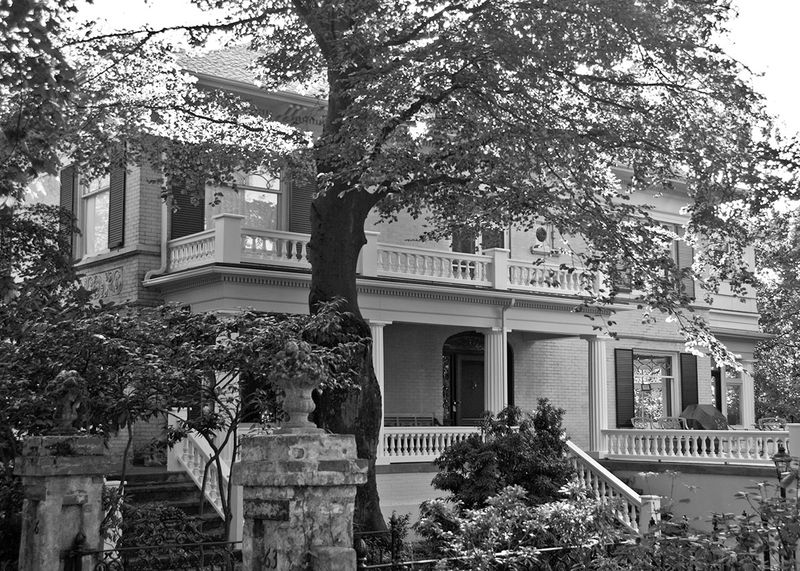 The Colonial Revival Mansion