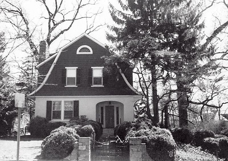 The Dutch Colonial Home