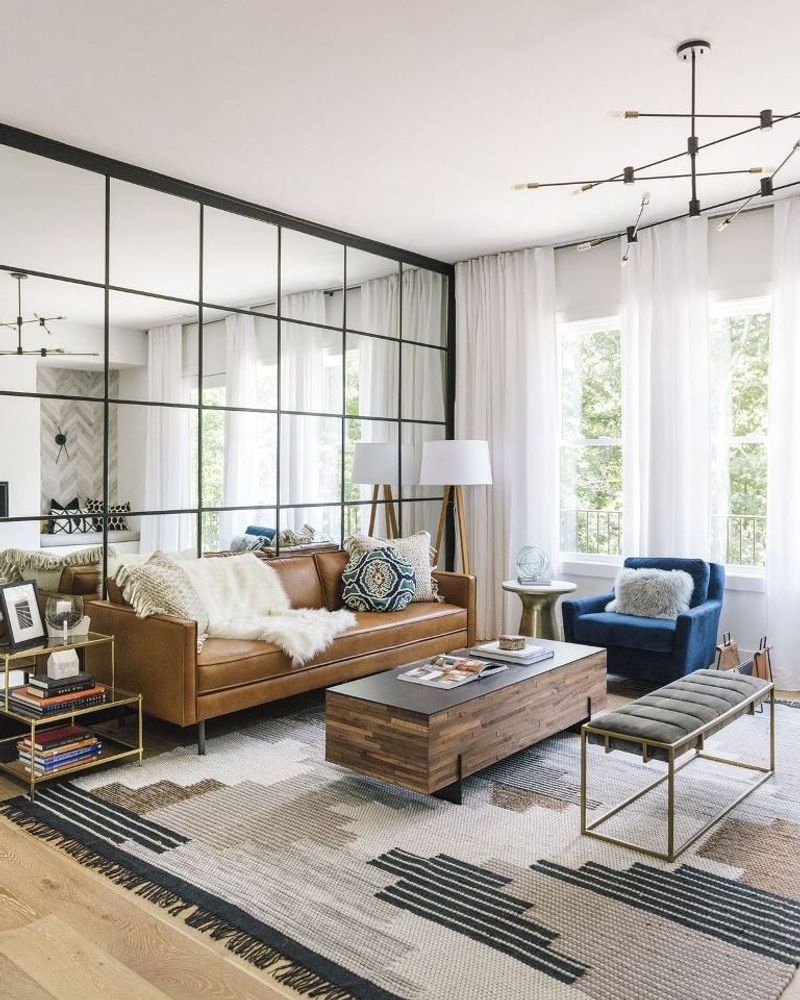 Mirrored Panels