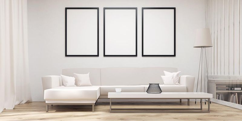 Ultra-Minimalist Spaces