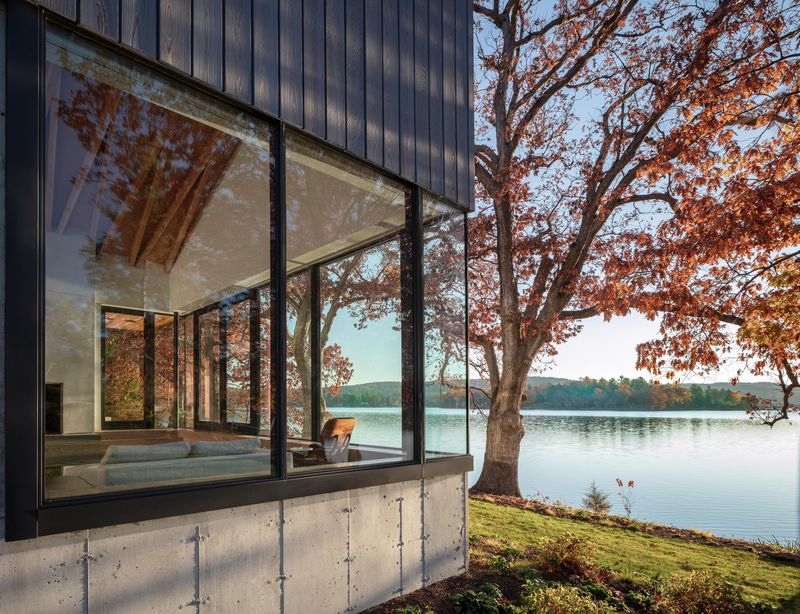 Shou Sugi Ban Cottage by a Quiet Lake