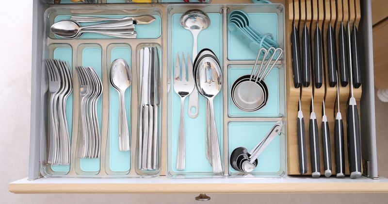 Requires No Special Tools