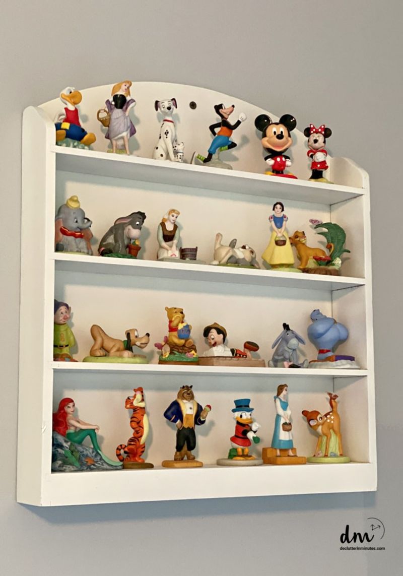 Souvenirs Without Meaning