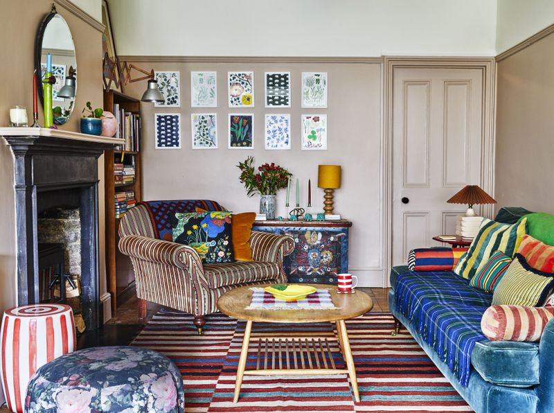 Mismatched or old furniture