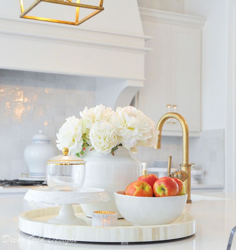 Cake Stand Showcase